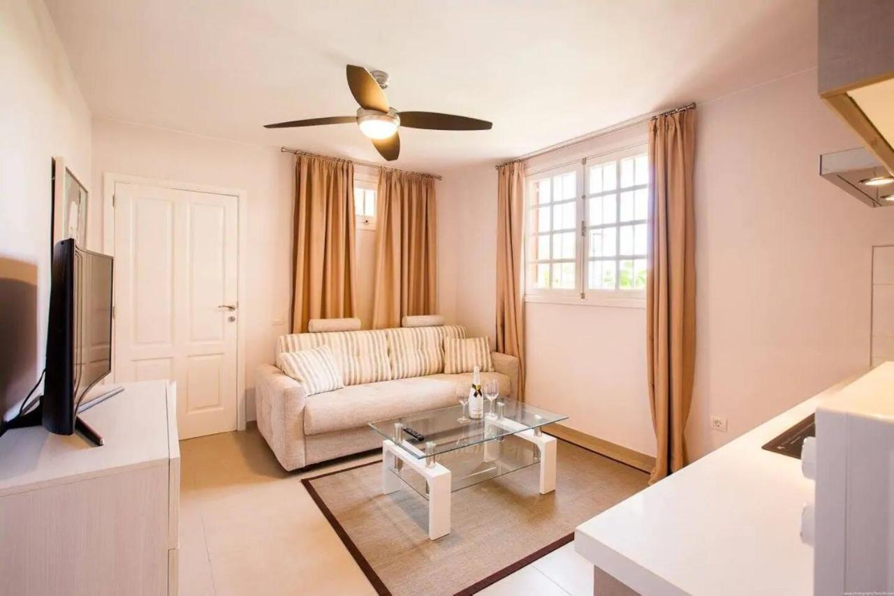 1 Bedroom Apartment For 4 People In Tenerife Costa Adeje  ภายนอก รูปภาพ